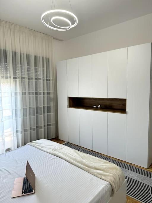 Sol Apartments - 2 Bedrooms Shkodër 外观 照片