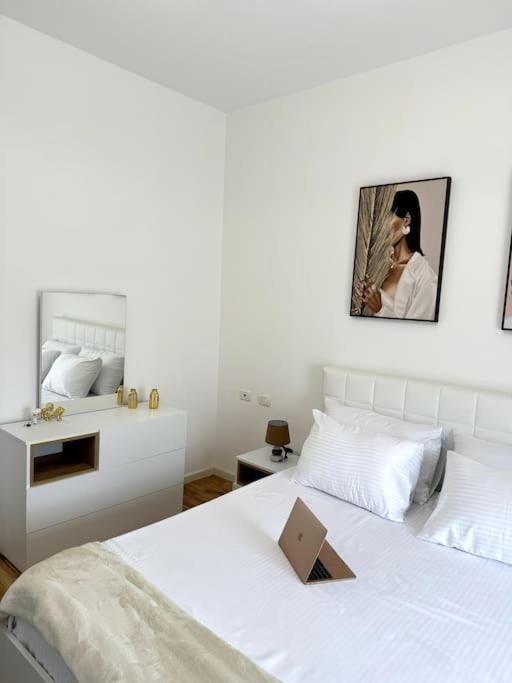 Sol Apartments - 2 Bedrooms Shkodër 外观 照片