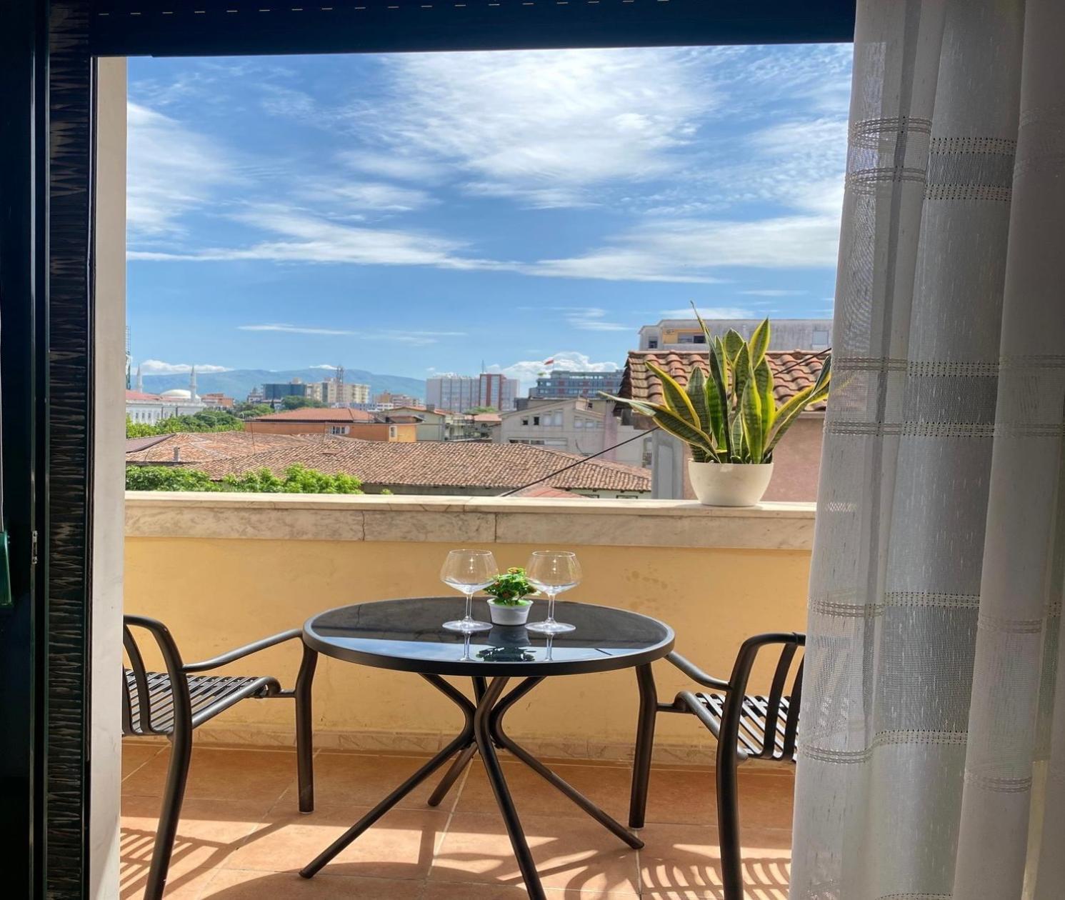 Sol Apartments - 2 Bedrooms Shkodër 外观 照片