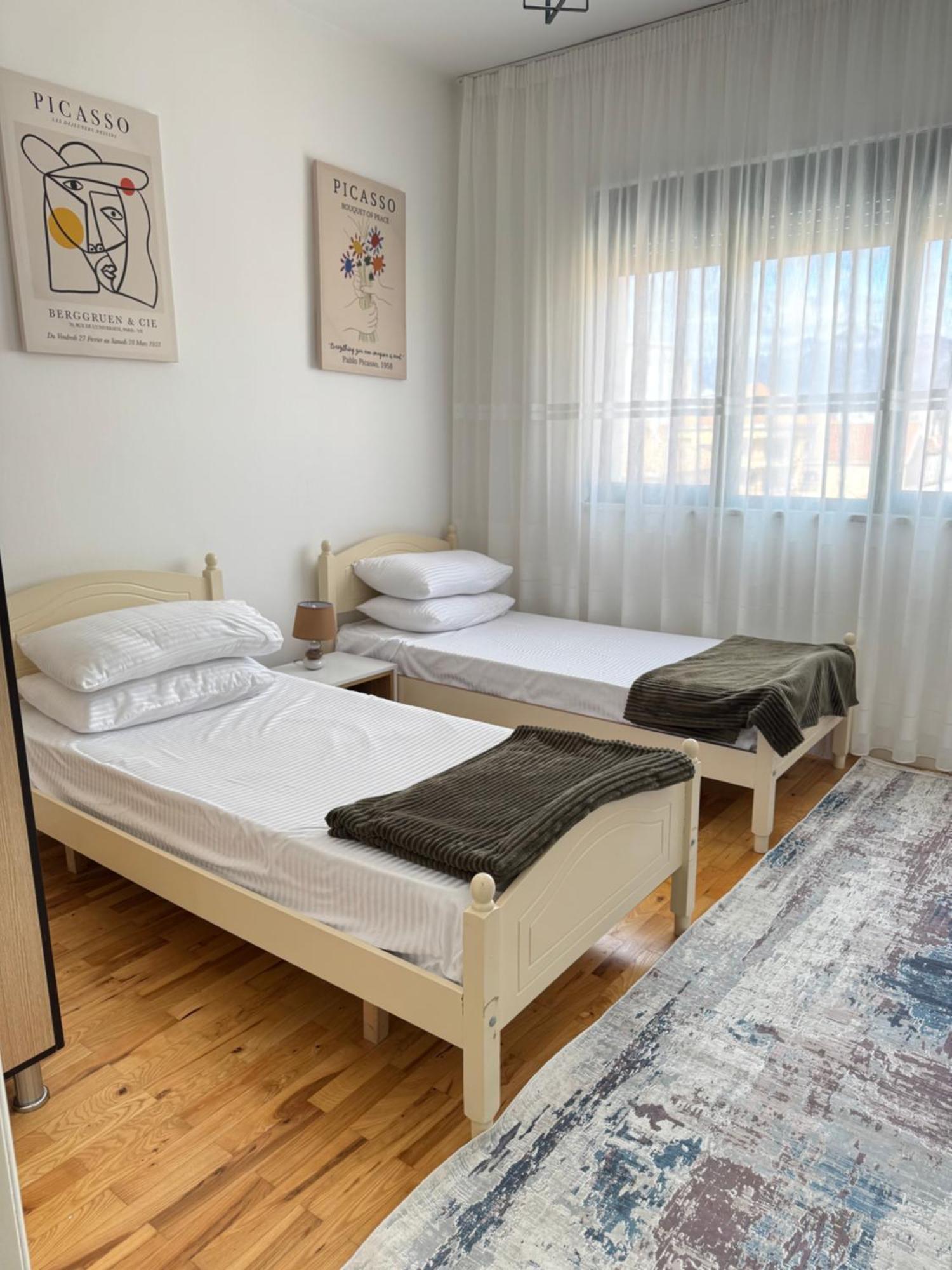 Sol Apartments - 2 Bedrooms Shkodër 外观 照片
